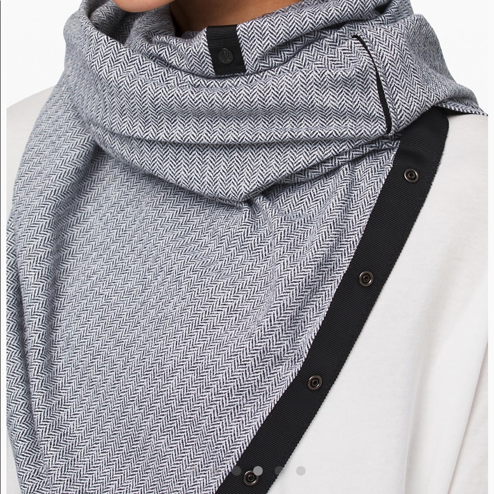 Lululemon Vinyasa Wrap